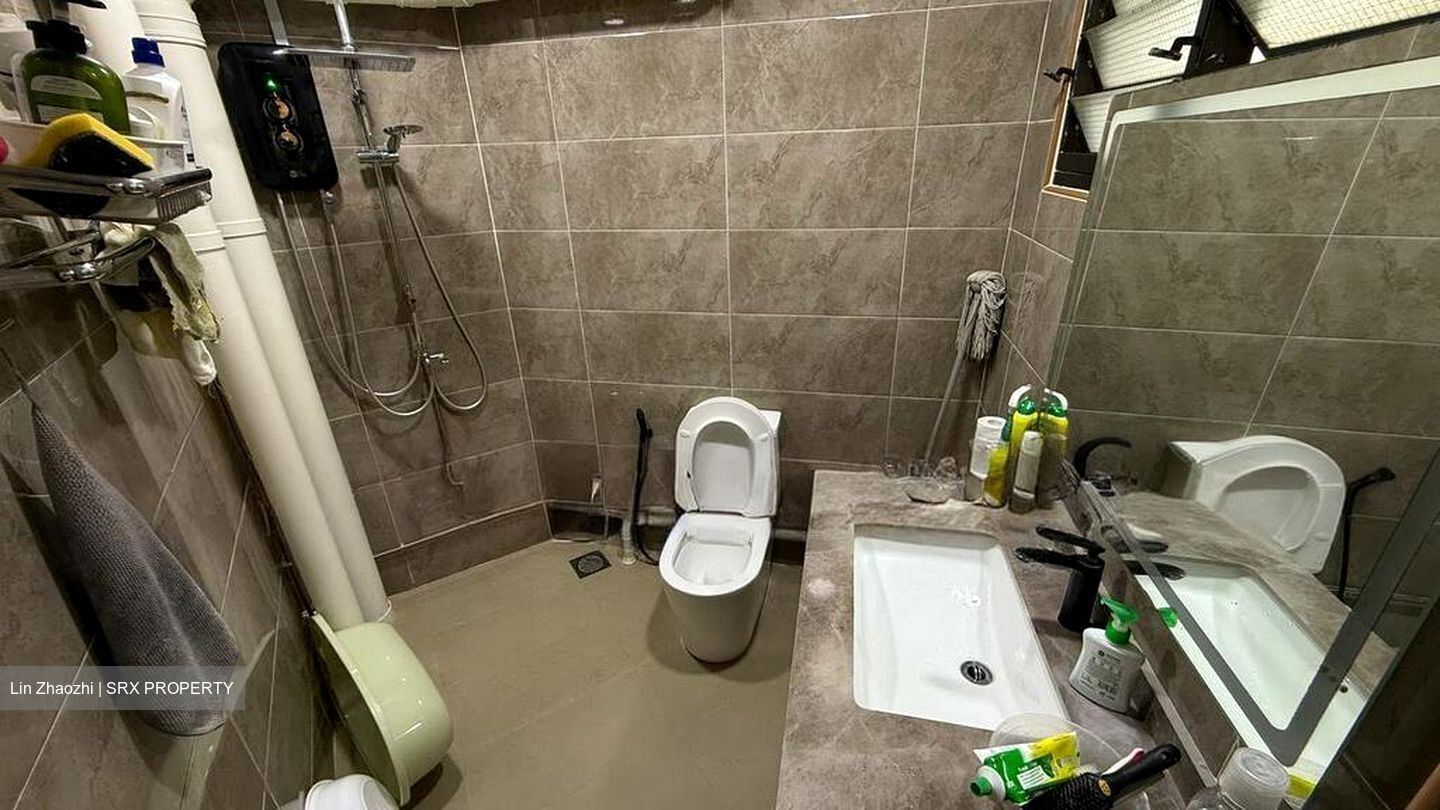 Blk 228C Compassvale Walk (Sengkang), HDB 5 Rooms #523169611